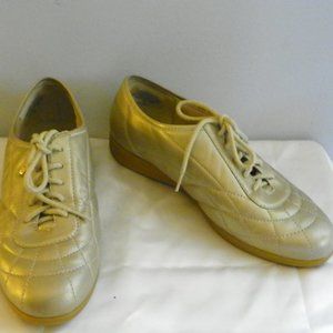 EASY SPIRIT COMFORT WALKERS SZ 6.5 M